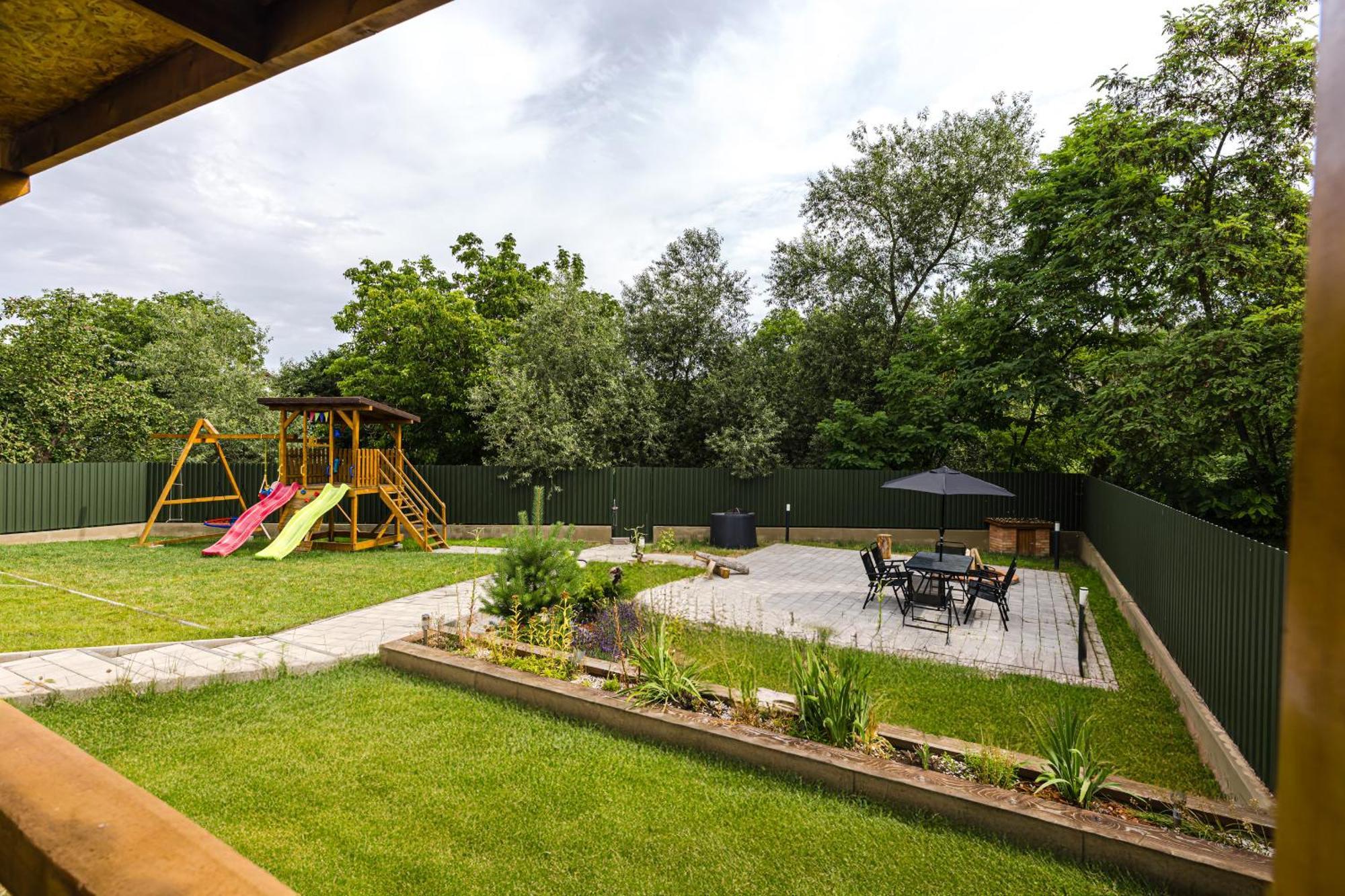 Ioanaguesthouse Turda Exterior foto